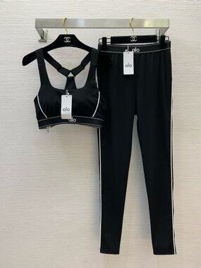 Alo Tank Top & Leggings Set, Size S